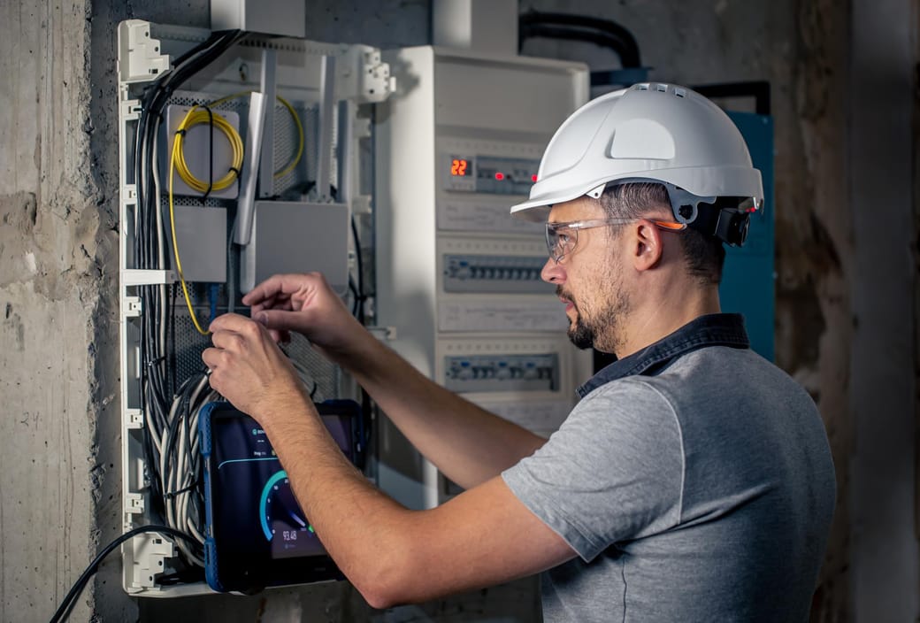 Elevator service technician
